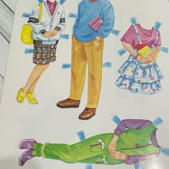 Golden Books vintage Prom Night Paper doll book - Picture 8 of 13